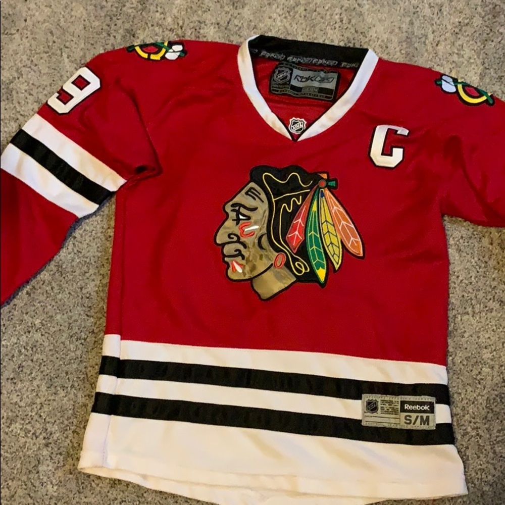 Stitched Chicago Blackhawks jersey (toews)